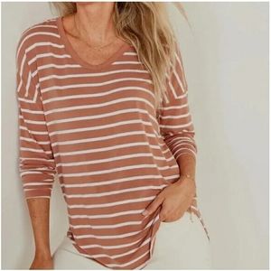 WOMEN'S LUXE Clay/Caramel STRIPE TUNIC T-SHIRT Super soft, long-sleeve, Size M